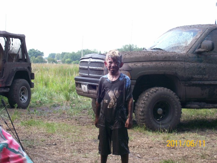 2011-Jun-11_HGR4X4_JessesBD_P1 101